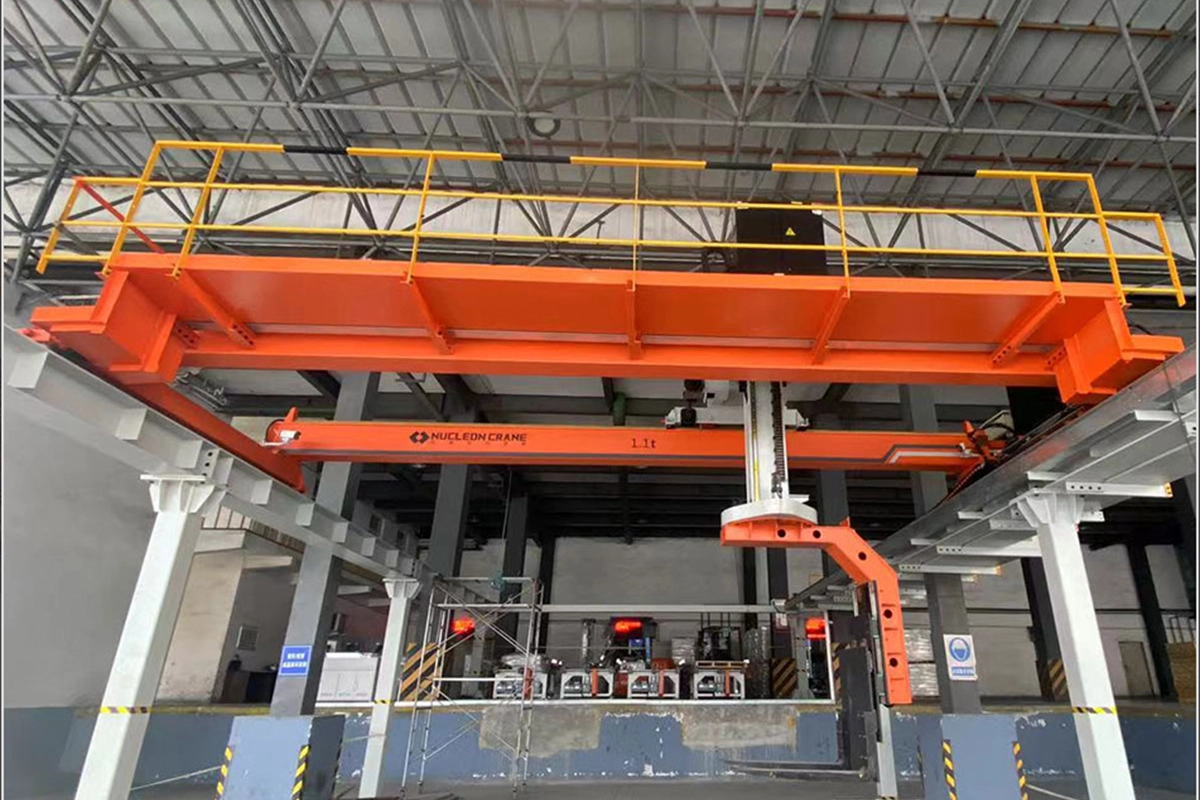 Anode Carbon Block Overhead Stacker Crane-3