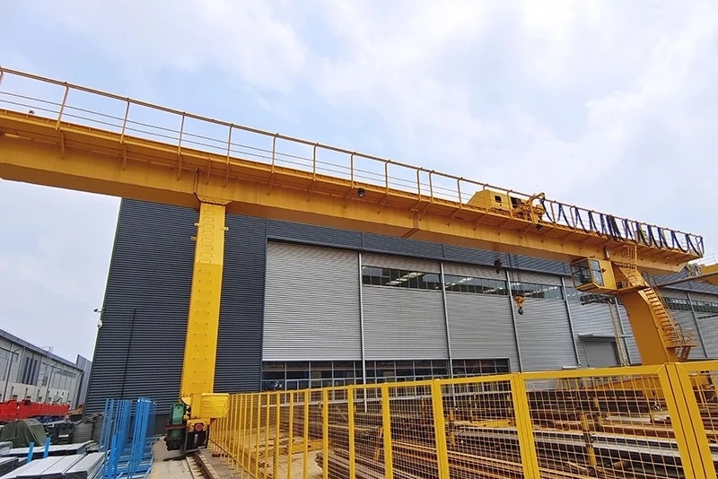 L-Type Gantry Crane With Electric Hoist-1