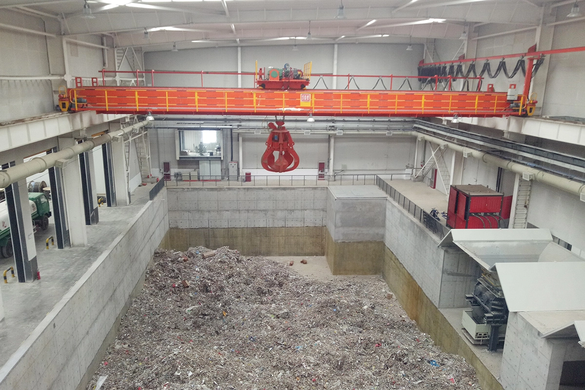 QZ Grab Overhead Crane for Waste Handling-2